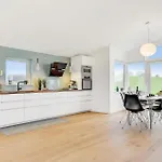 Three-bedroom In * Augustenborg