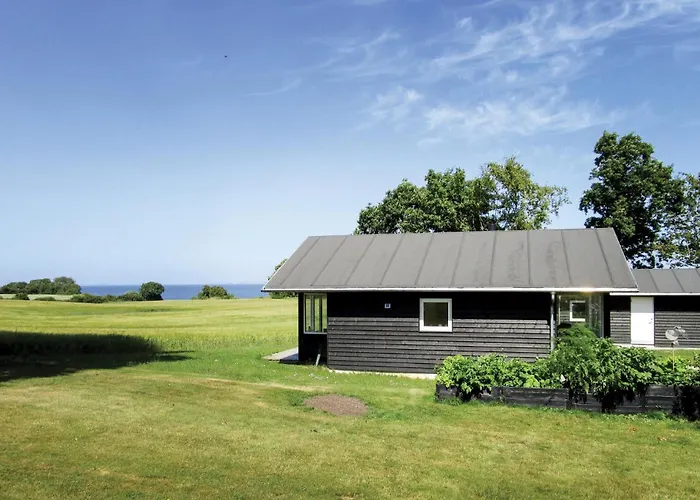 Vakantiehuis Three-bedroom In Augustenborg